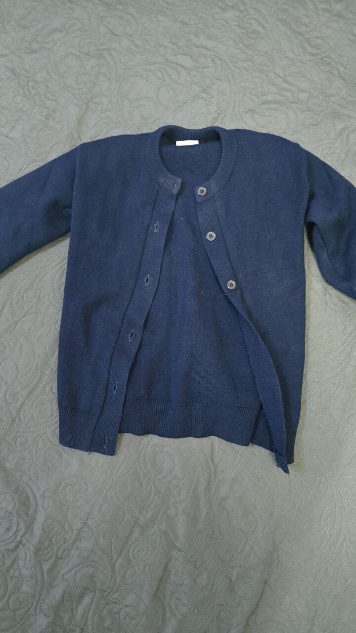 Al Malaz, Free Items, Pises Uniform Sweater For Free
