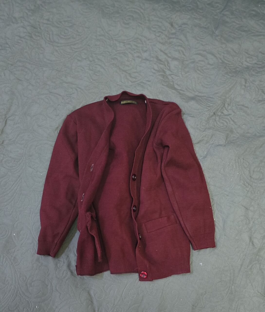 Al Malaz, Free Items, Pises Uniform Sweater For Free