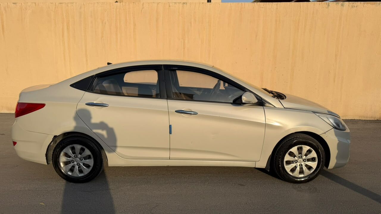 Riyadh, Vehicles, Cars & Trucks , SAR 21000,  Hyundai Accent,  2016,  Automatic,  261000 KM,  For Sale: