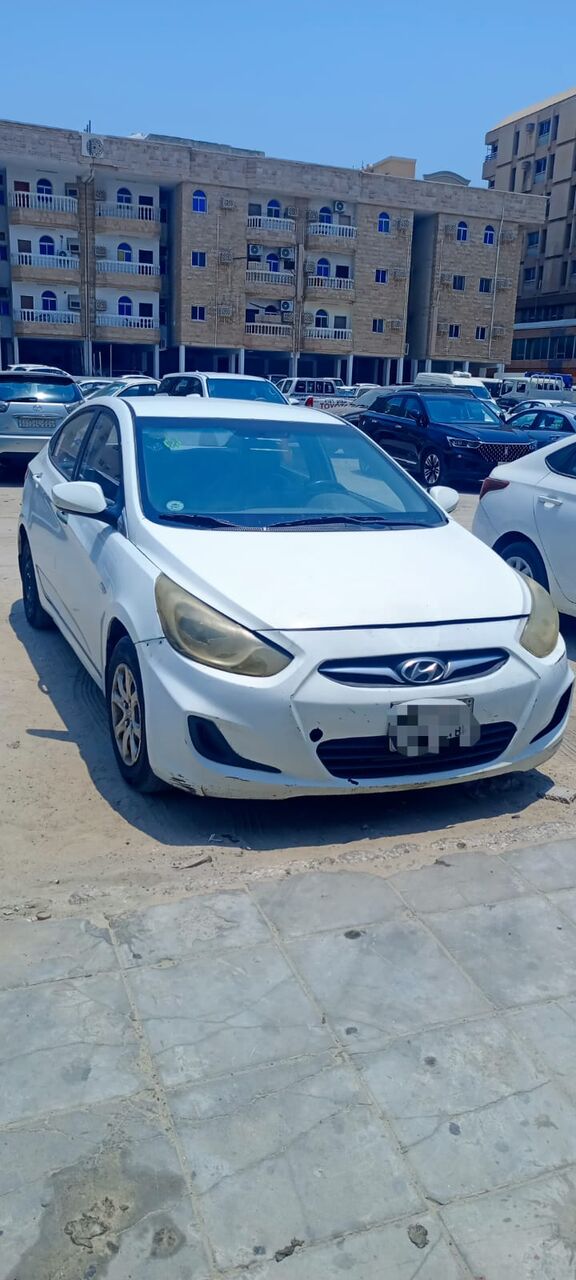 Khobar, Vehicles, Cars & Trucks , SAR 12500,  Hyundai Accent,  2013,  Automatic,  244346 KM,  Selling