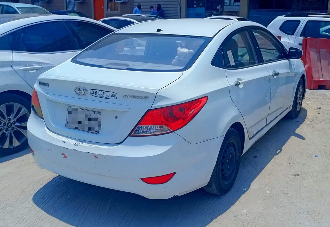 Khobar, Vehicles, Cars & Trucks , SAR 12500,  Hyundai Accent,  2013,  Automatic,  244346 KM,  Selling