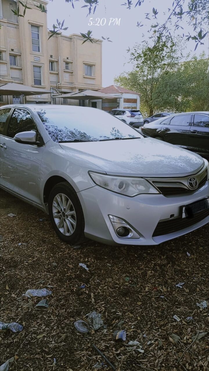Al Jubail Al Balad, Vehicles, Cars & Trucks , SAR 34500,  Toyota Camry,  2014,  Automatic,  425000 KM,  , Silver Cour, Full