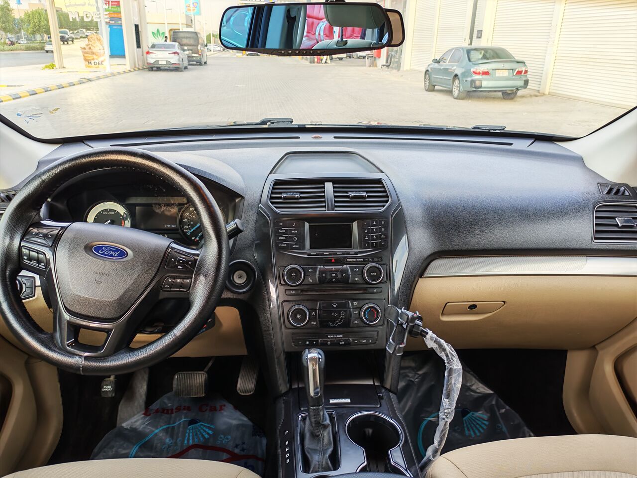 Sulai, Vehicles, Cars & Trucks , SAR 46000,  Ford Explorer 2017 For Sale In Very Good Condition,  2017,  Automatic,  272 KM,  Ford Explorer  In Very Good Condition