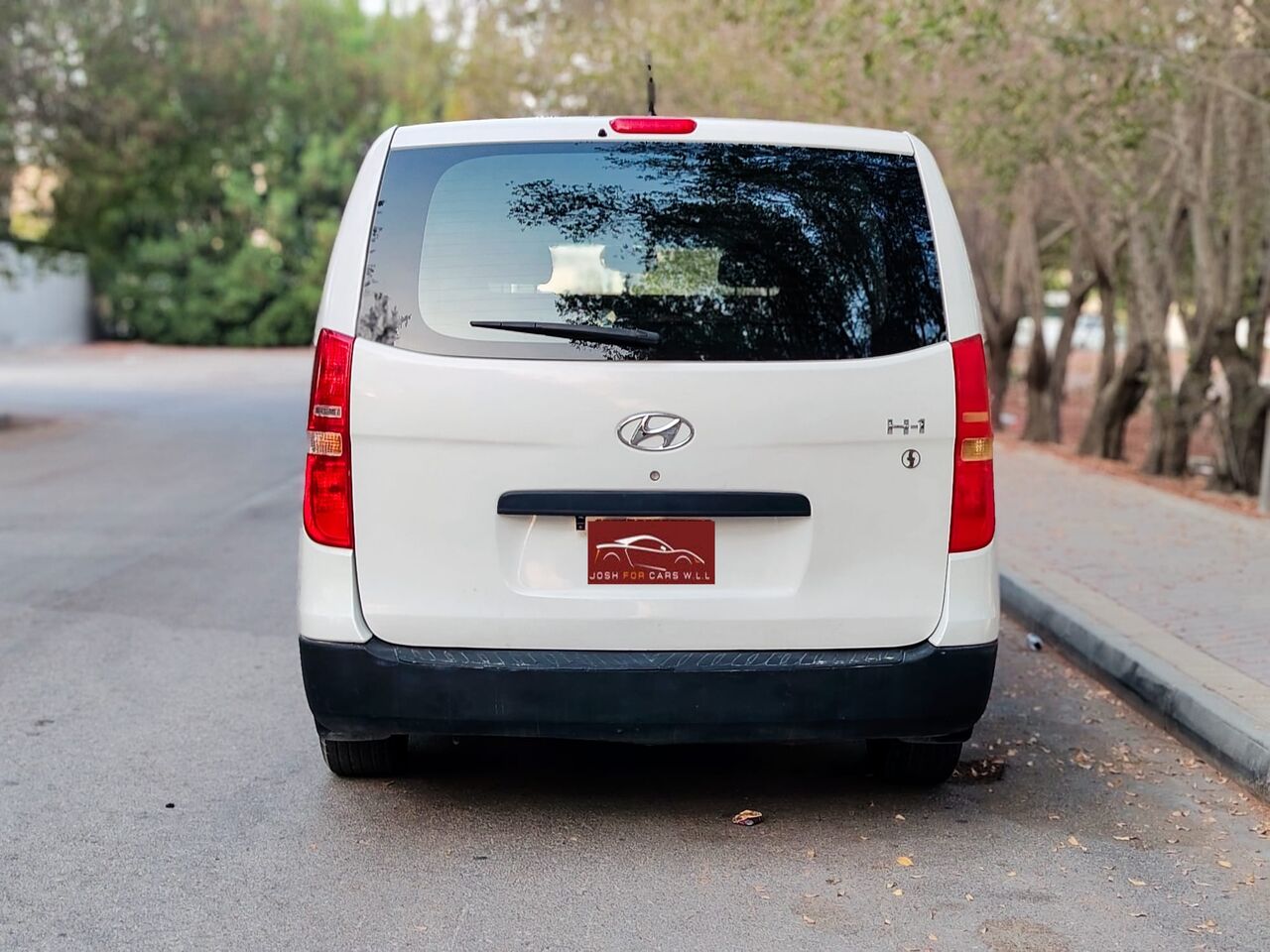 Manama, Items Wanted, HYUNDAI H1