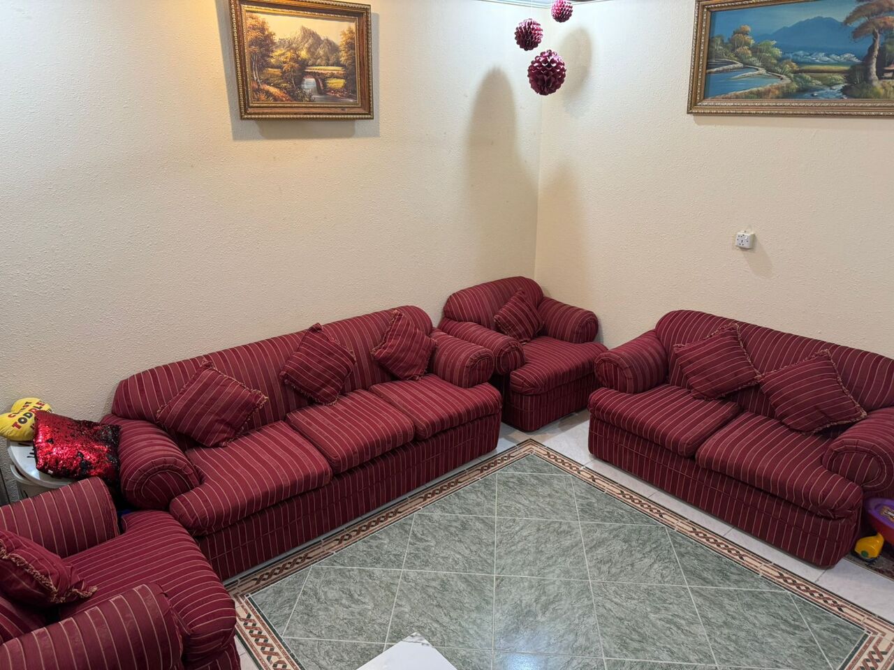 Jeddah, Furniture, SAR 500,  7 Seater American Sofa For Sale