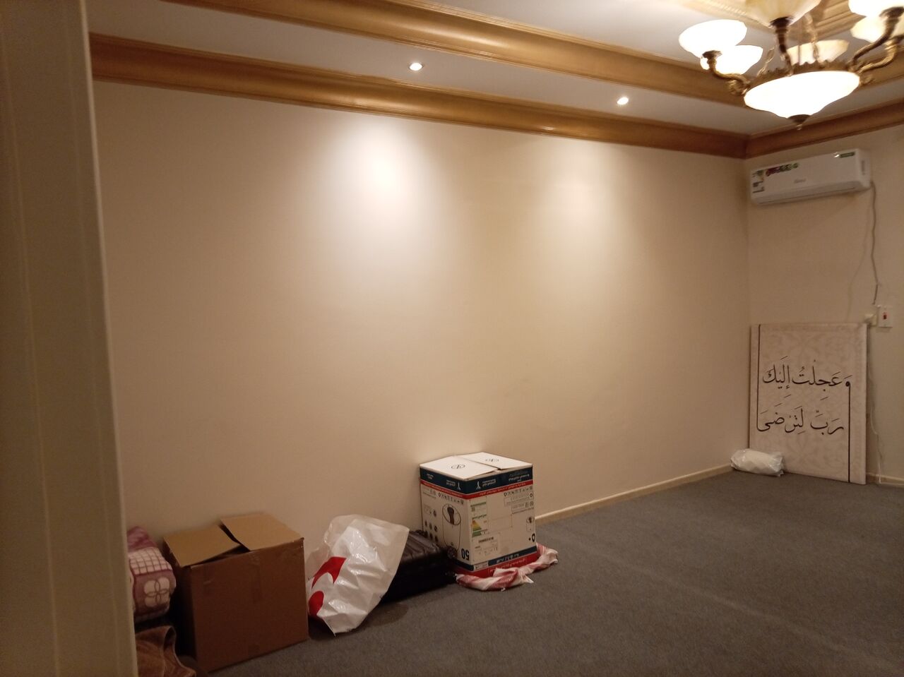 Al Rawdah, Rooms for Rent, SAR 1500/month,  Furnished,  1 Big Room For Rent