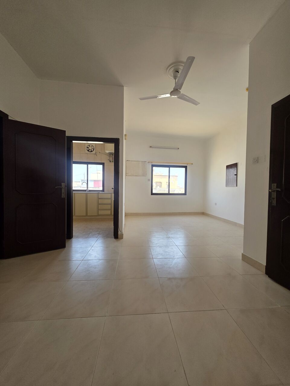 Muharraq, Apartments, Flats, Houses & Villas, BHD 220/month,  2 BR,  - Very Neet UN Furnished 2 BHK Family Flat With Ewa @220/BD In Muharraq