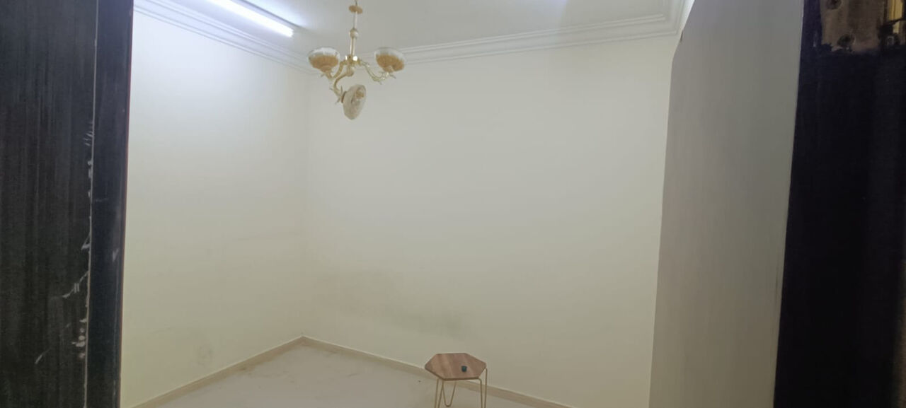 Riyadh, Apartments, Flats, Houses & Villas, SAR 22000/year,  3 BR,  3 Room Hall 2 Bath Kitchen  Family