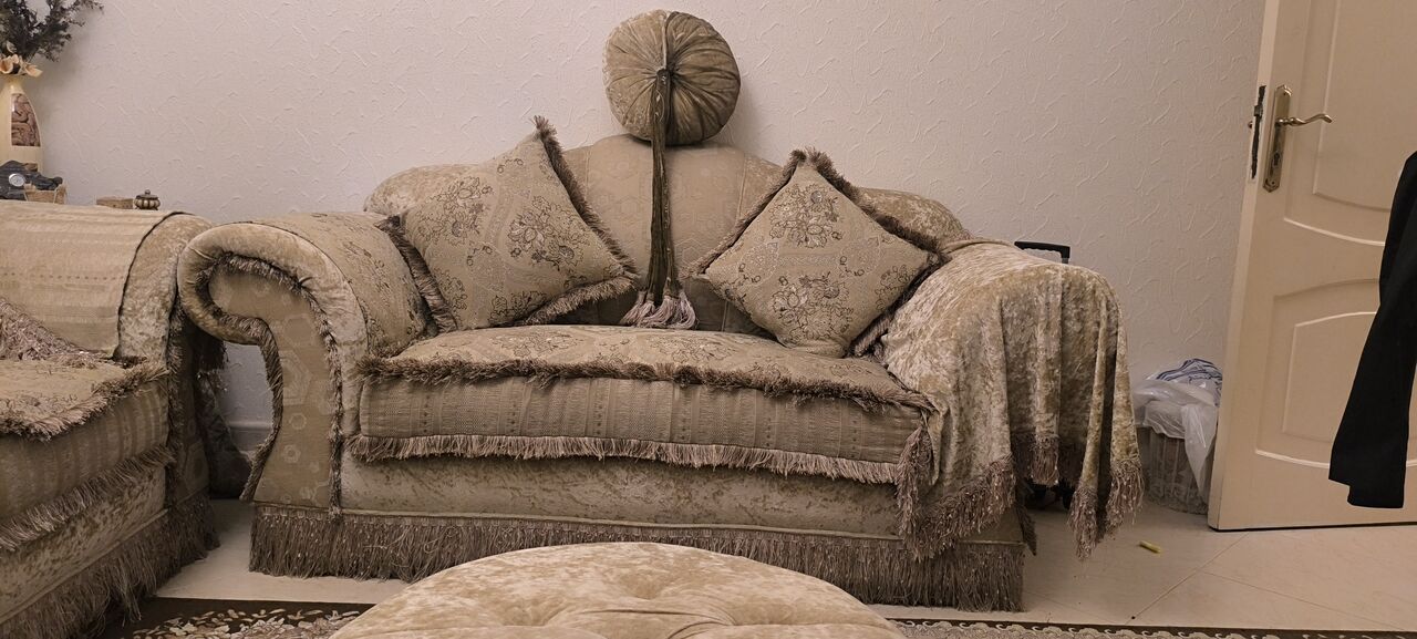 Jeddah, Furniture, SAR 1250,  Sofa For Sale
