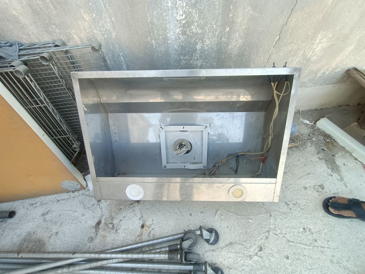 Khobar, Appliances, SAR 1,  Shawarma Machine (gas) With Hood, 2 Burner Stove, Gas Tandoor For Sale Of Boofiya.