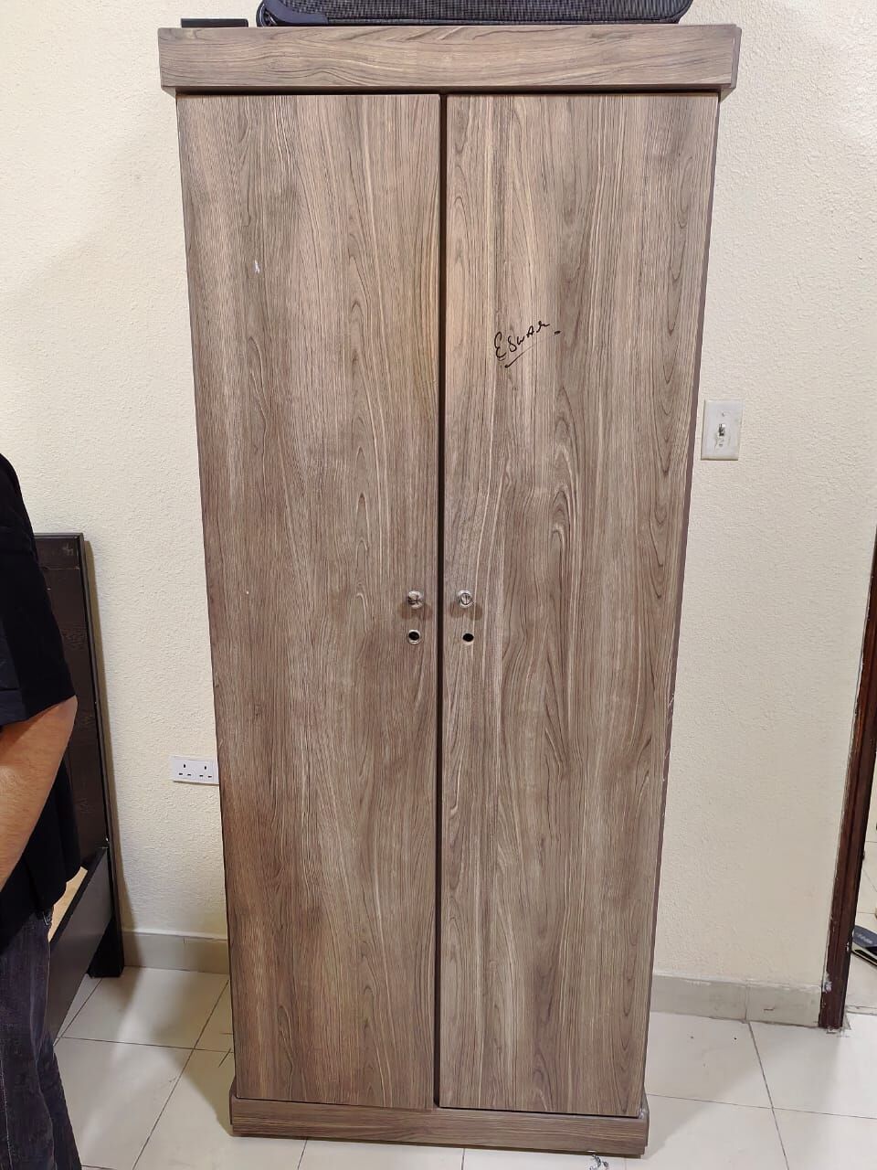 Jubail, Furniture, SAR 700,  6 Single Bed And 12 Door Almirah Available Near Old Panda Jubail