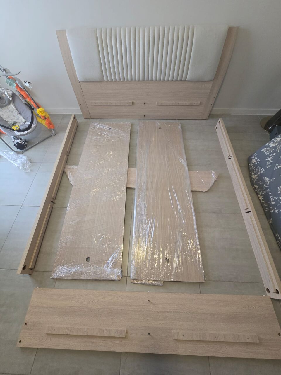 Al Hamra, Furniture, SAR 800,  King Bed With Mattress 180 X 200
