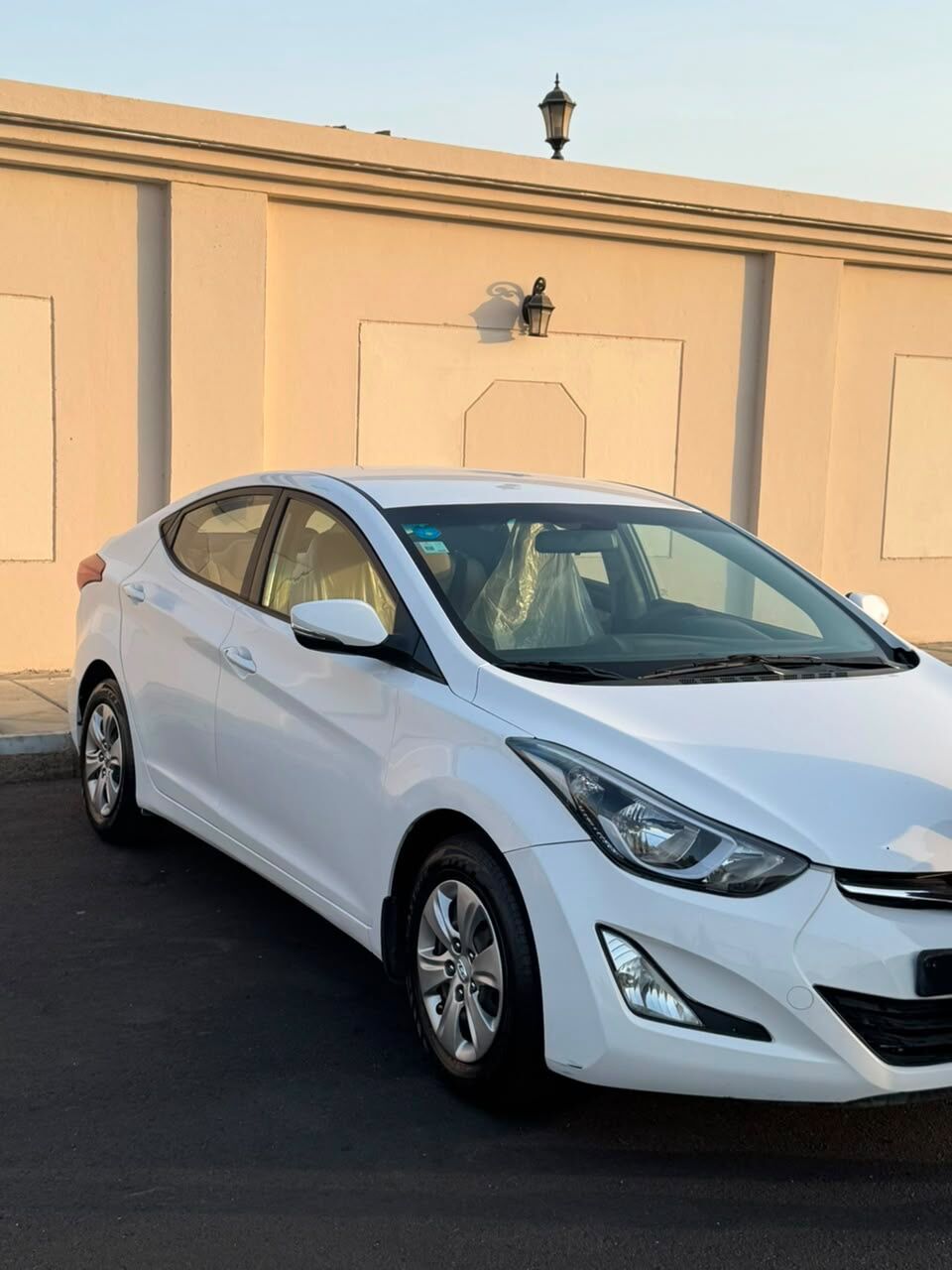 Jeddah, Vehicles, Cars & Trucks , SAR 35000,  Hyundai Elantra,  2016,  Automatic,  248800 KM,    2.0 First Owner