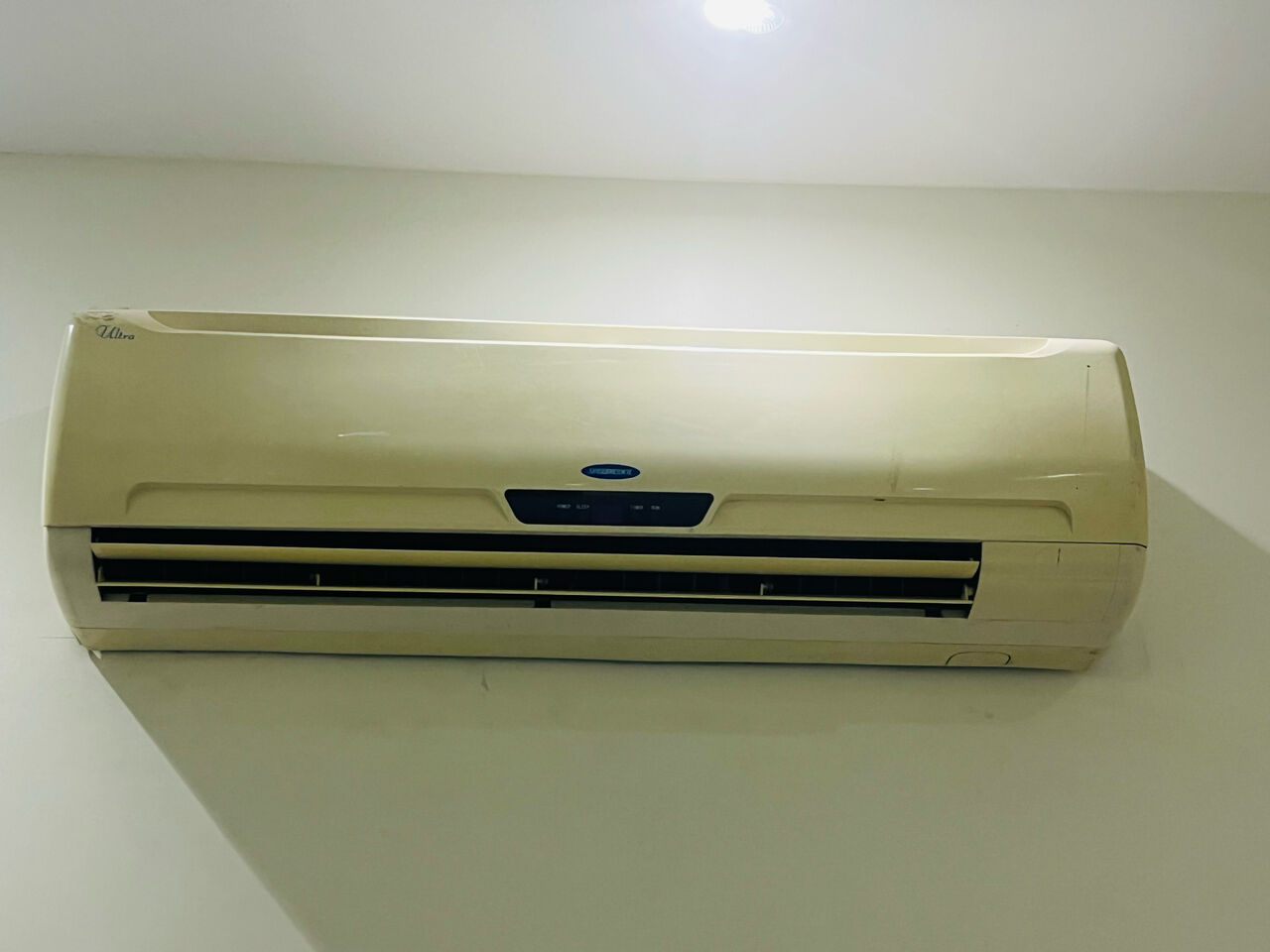 Ad Diriyah, Air Conditioners, SAR 800,  4 ACs For Sale In Good Condition