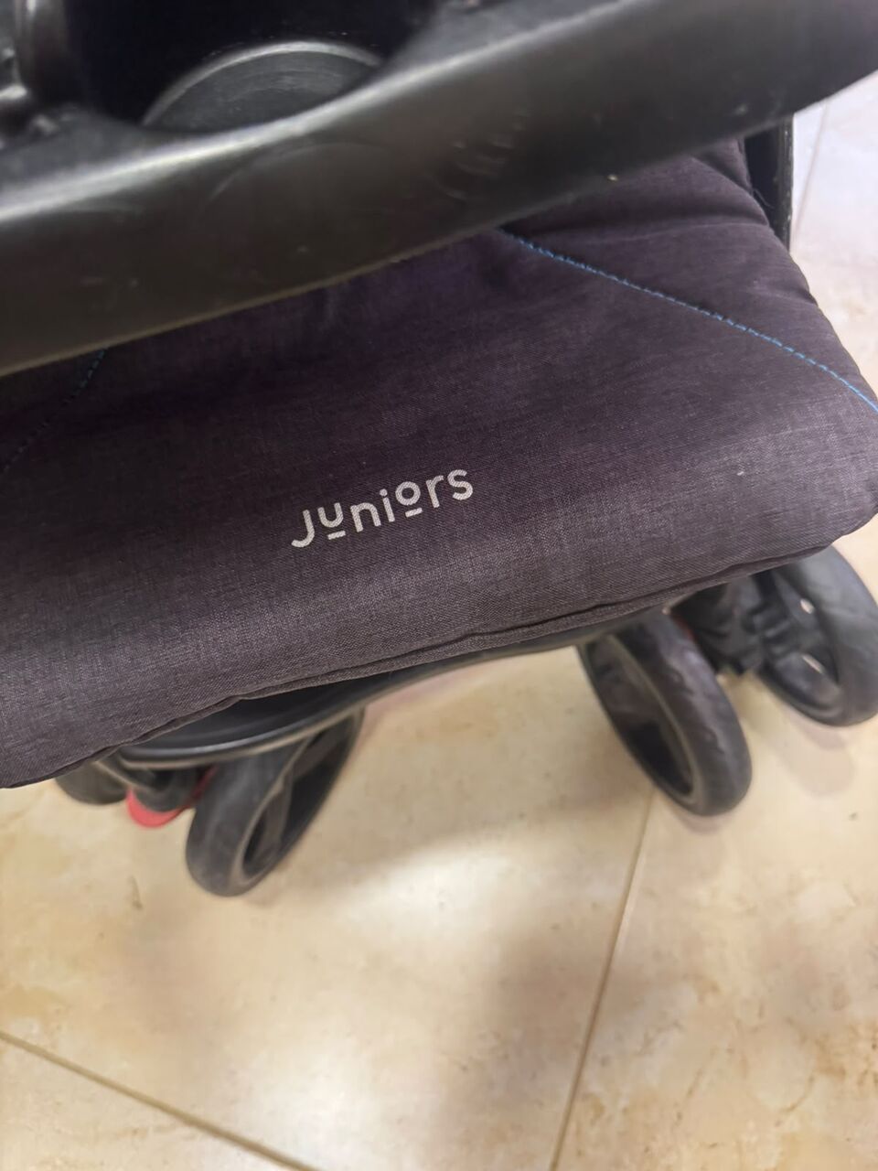 Riyadh, Baby & Kid Stuff, SAR 850,  Baby Stroyler Junior , Baby Car Chair Graco, Bunk Bed  Home Box