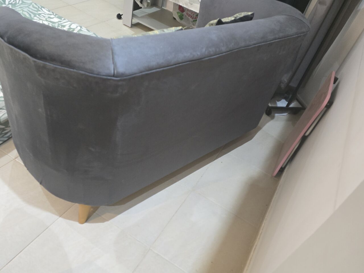 Riyadh, Furniture, SAR 400,  Sofa Set - 3 Seater + 2 Seater + 2 Arm Chair