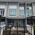 THB 3390000,  3 BR,  21 Sq. Feet,  Townhome Gusto King Kaew-Suvarnabhumi, Width 5.7 M. 21.2 Wa, Near Suvarnabhumi Airport.