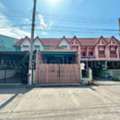 THB 1350000,  2 BR,  26 Sq. Feet,  Townhouse Saeng Chuto, Ban Pong, Nong Or, Good Location, Cheap Price.