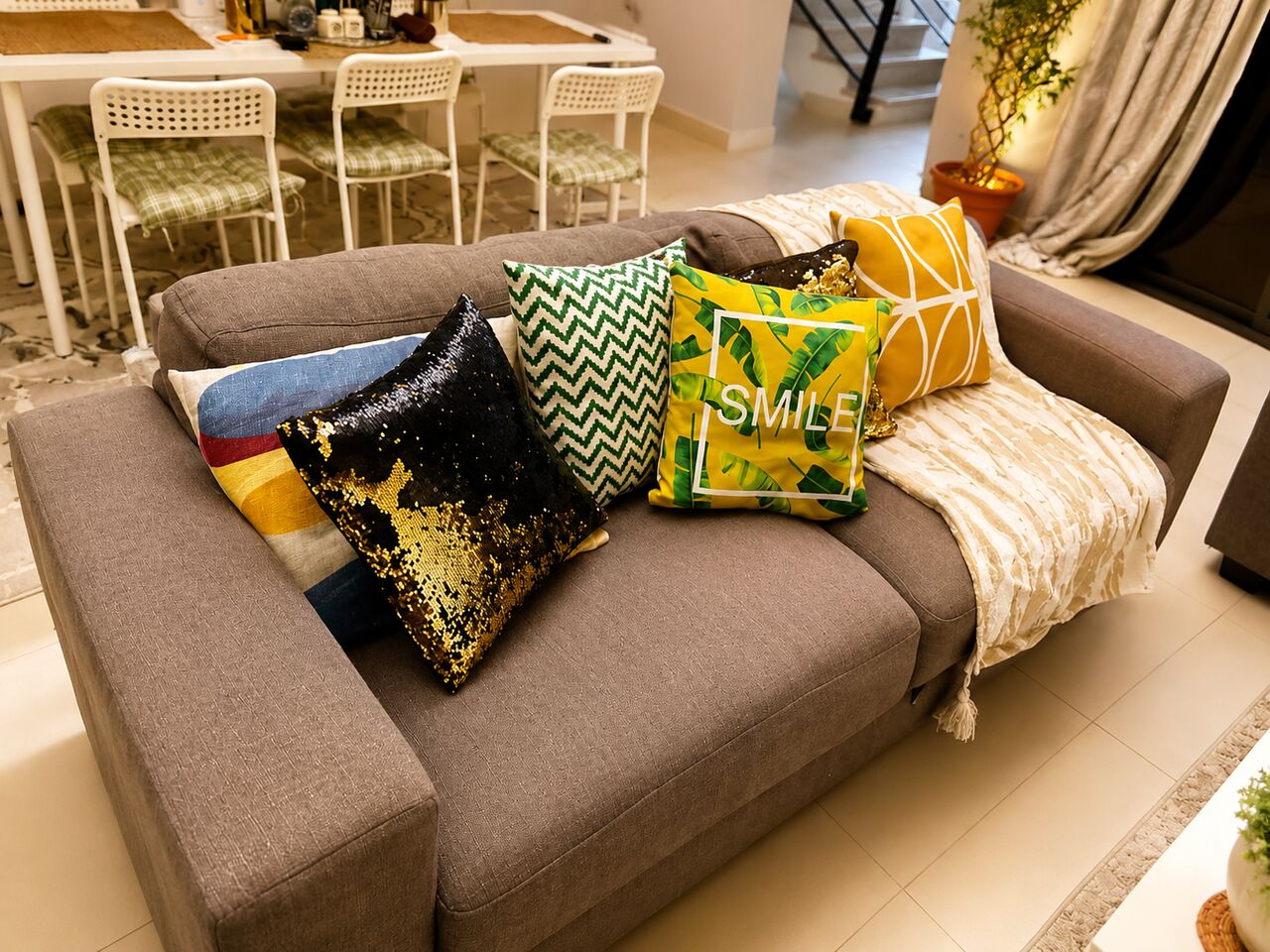 Riyadh, Furniture, SAR 1500,  Home Centre Sofa