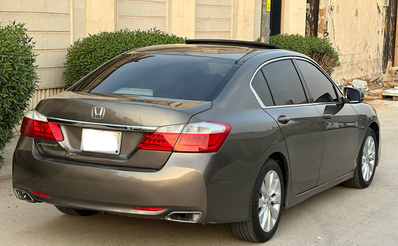 Riyadh, Vehicles, Cars & Trucks , SAR 39000,  Honda Accord,  2016,  Automatic,  391729 KM,     Full Optoin