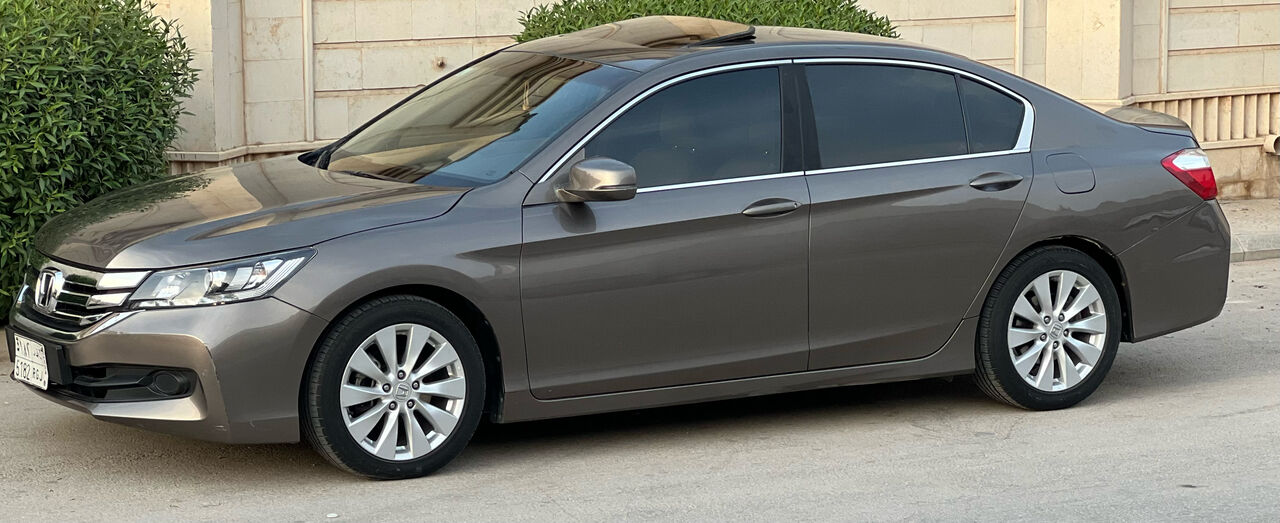 Riyadh, Vehicles, Cars & Trucks , SAR 39000,  Honda Accord,  2016,  Automatic,  391729 KM,     Full Optoin