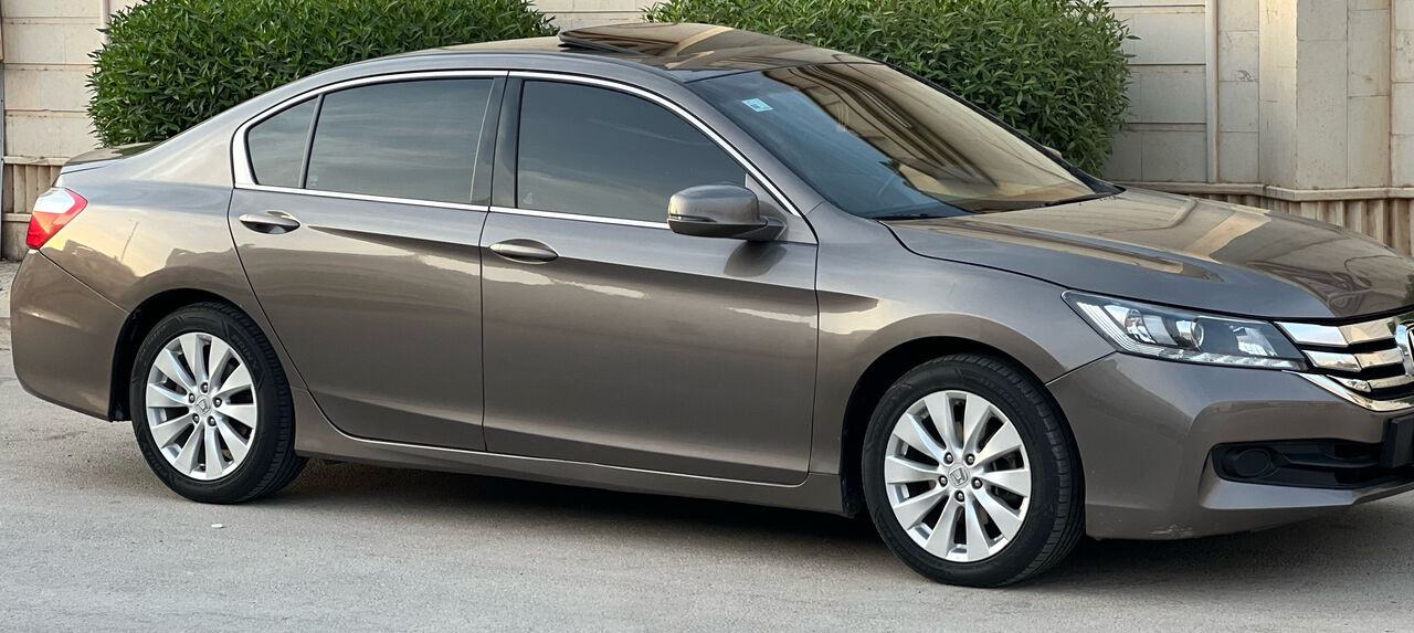Riyadh, Vehicles, Cars & Trucks , SAR 39000,  Honda Accord,  2016,  Automatic,  391729 KM,     Full Optoin
