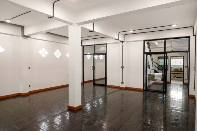 Bangkok, Villas, THB 50000,  40 Sq. Feet,  For Rent: Modern Style Twin Buildings In Bang Waek Area, Ready For You To Open A Business