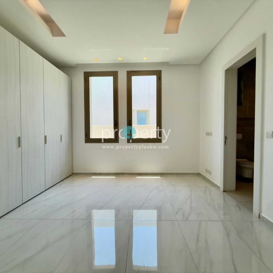 Kuwait City, Apartments, Flats, Houses & Villas, KWD 650/month,  Furnished,  2 BR,  Brand Two Bedroom Floor Available For Rent In Rawda
