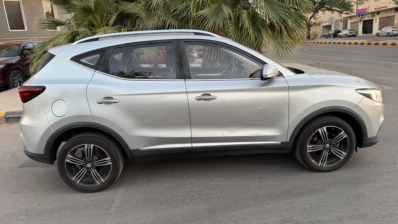 Riyadh, Vehicles, Cars & Trucks , MG ZS,  2020,  Automatic,  110000 KM,  ORIGINAL CONDITION 32000 Last Price B