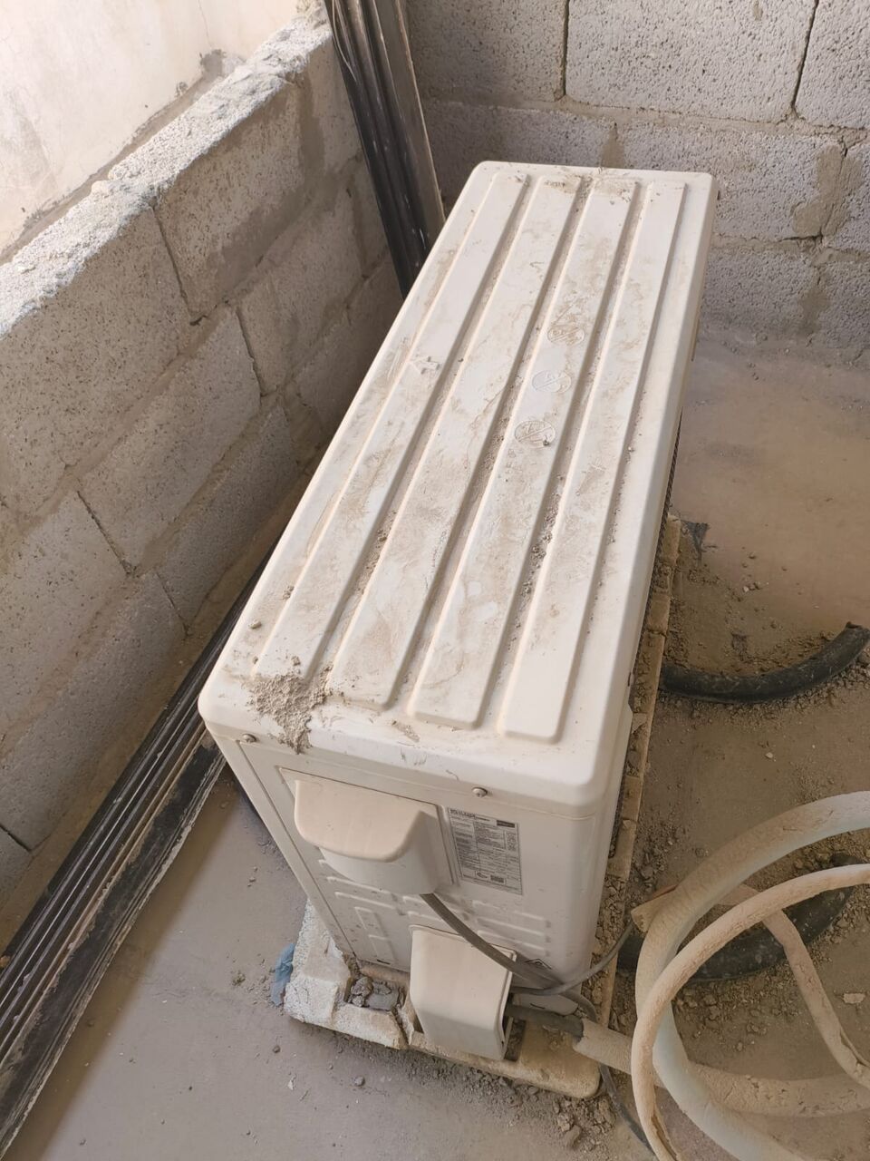 Riyadh, Air Conditioners, SAR 900,  Used But In New Condition Splite AC For Sale