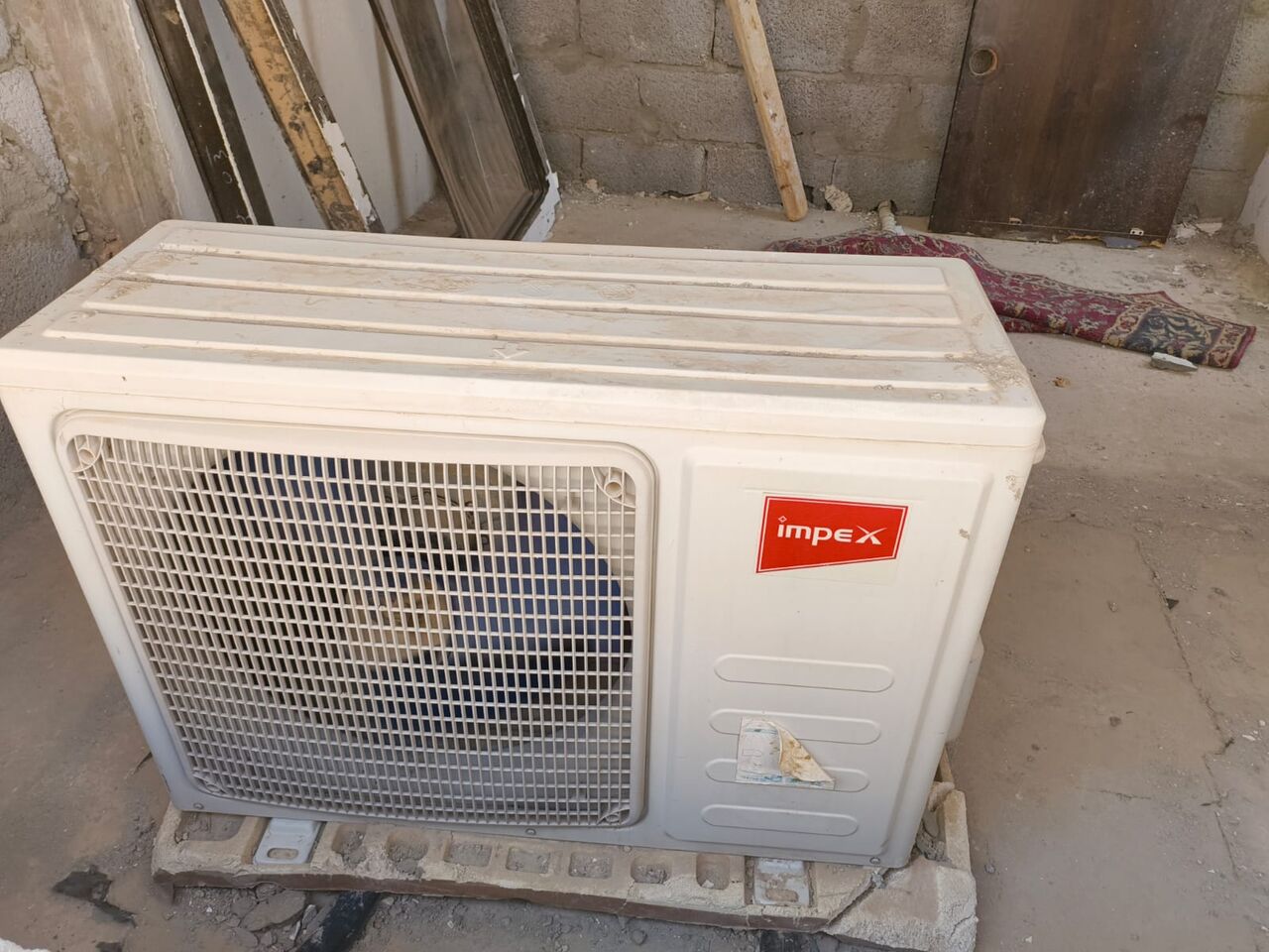 Riyadh, Air Conditioners, SAR 900,  Used But In New Condition Splite AC For Sale