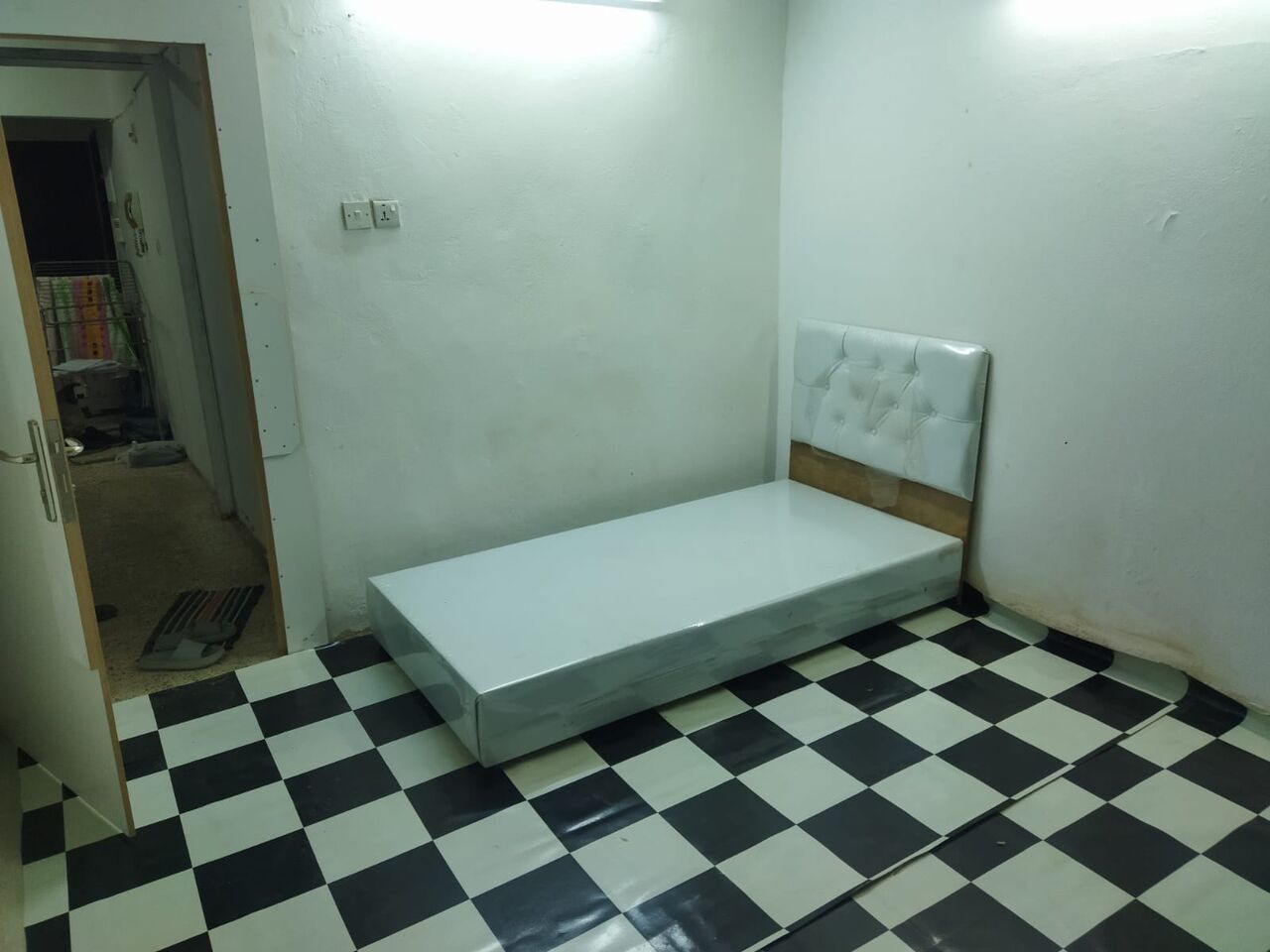 Hara, Rooms for Rent, SAR 750/month,  Furnished,  Room For Decent Person