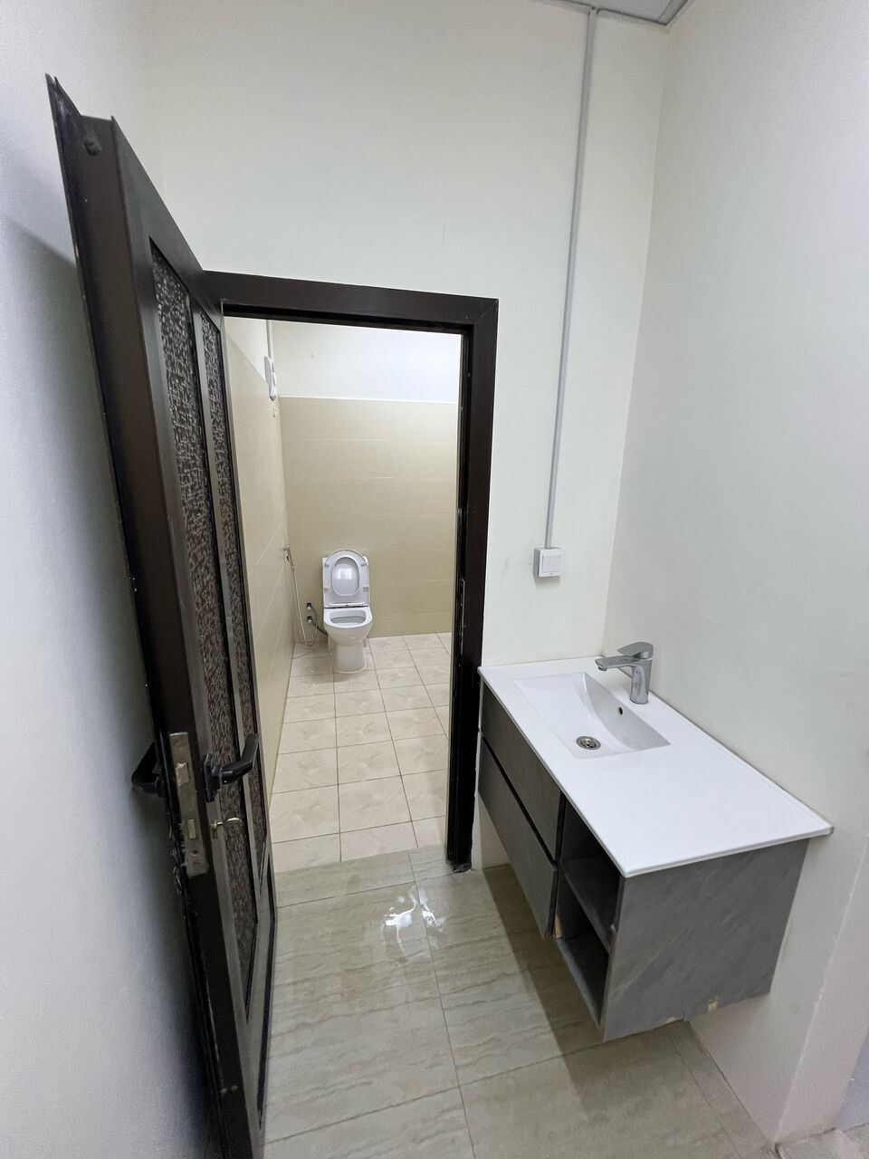 Al Malaz, Apartments, Flats, Houses & Villas, SAR 2000/month,  1 BR,  Unfurnished Studio Apartment For Executive, Bachelors Or Family