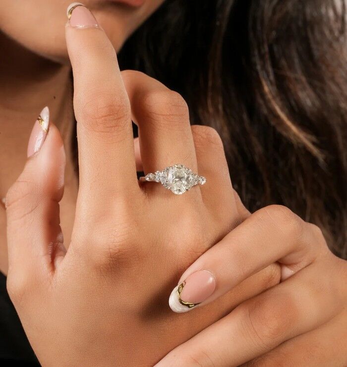 Melbourne, Jewelry, Queen Oval Lab Grown Diamond Engagement Ring