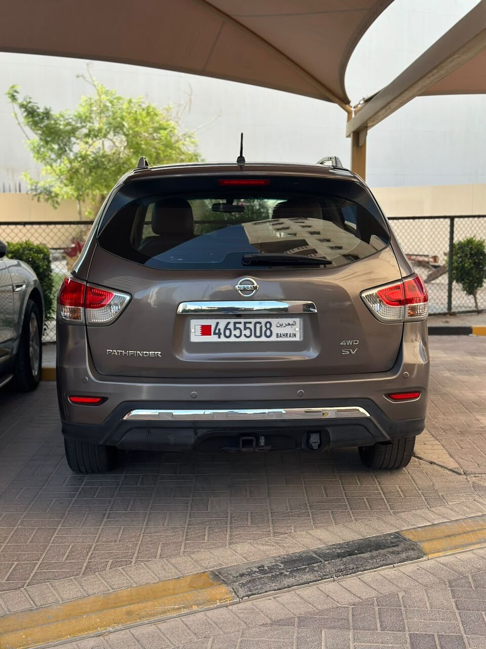 Mahooz, Vehicles, Cars & Trucks , BHD 3300,  Nissan Pathfinder 2014,  2014,  Automatic,  160000 KM,  Nissan - Pathfinder SV - Single Owner Car For Sale