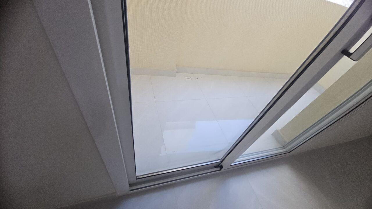 Adliya, Apartments, Flats, Houses & Villas, BHD 240/month,  2 BR,  2 Bedroom Brand New Unfurnished Flat For Rent Without Ewa
