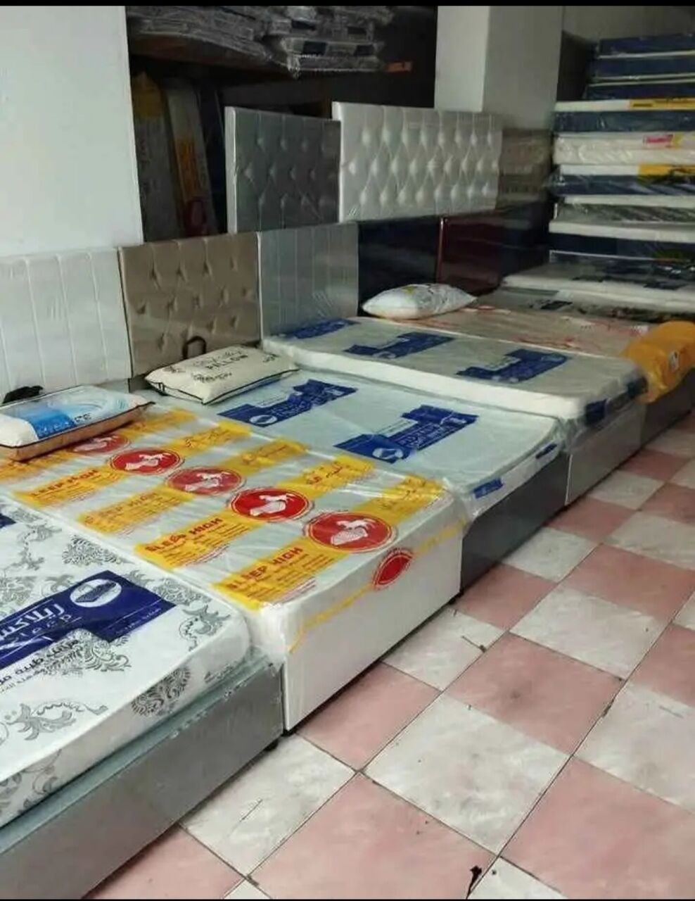 Riyadh, Household Items, SAR 25,  Beds & Cabinets | أسرة وخزائن