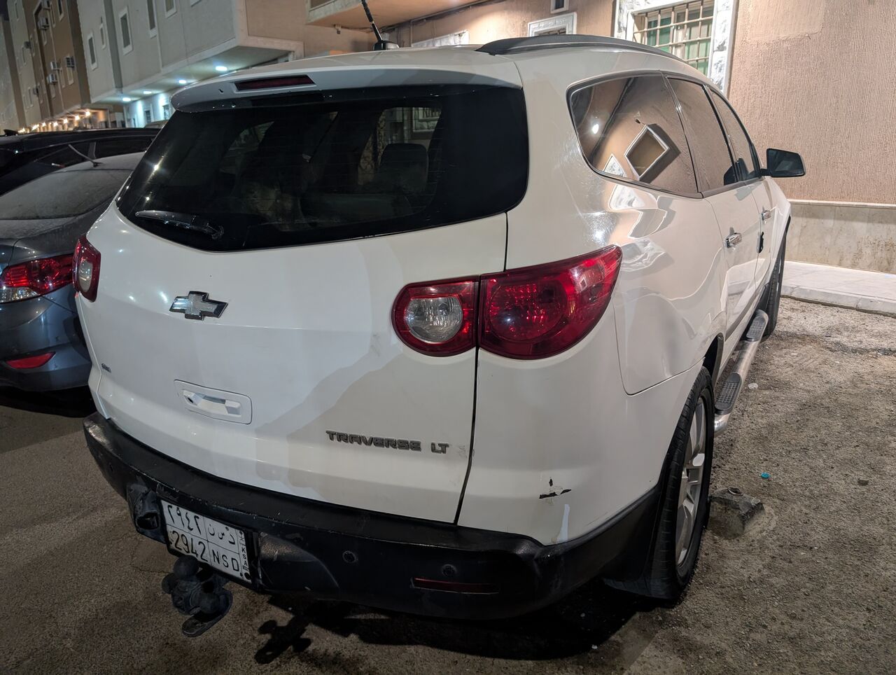 Al Nakheel, Vehicles, Cars & Trucks , SAR 16000,  Chevrolet Traverse,  2010,  Automatic,  381000 KM,   Family 7-Seater SUV For Sale In Riyadh