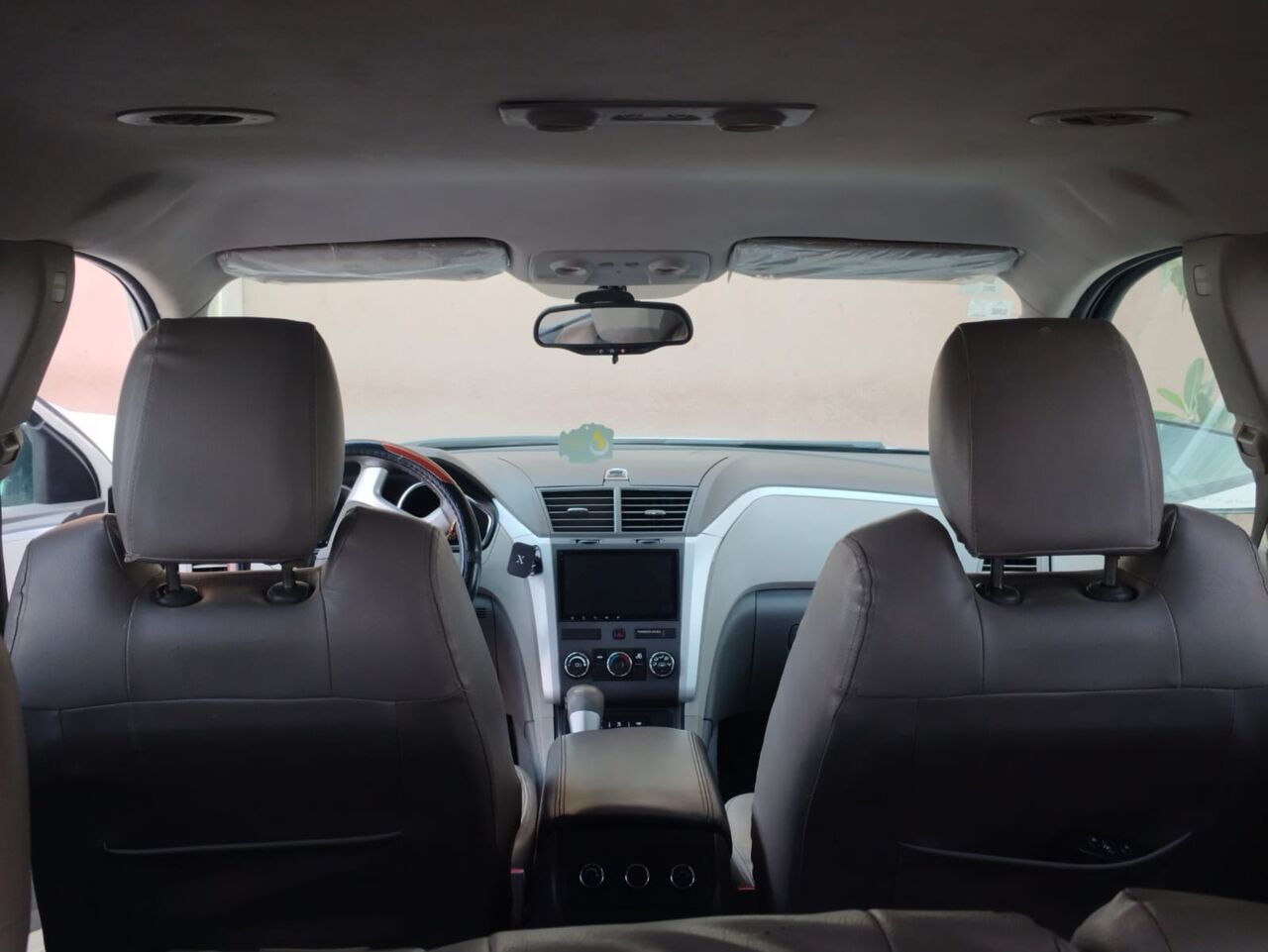 Al Nakheel, Vehicles, Cars & Trucks , SAR 16000,  Chevrolet Traverse,  2010,  Automatic,  381000 KM,   Family 7-Seater SUV For Sale In Riyadh