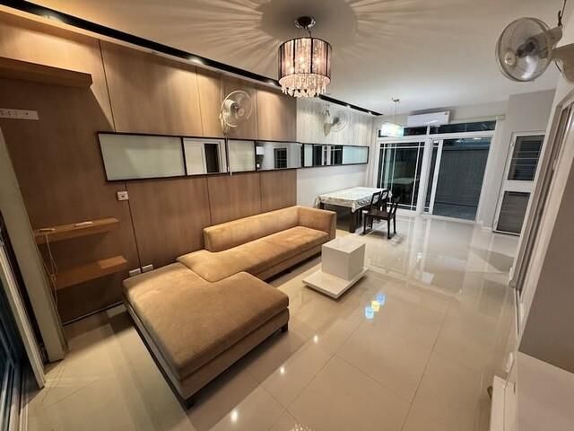 Bangkok, Villas, THB 26000,  1 Sq. Feet,  Townhome For Rent, 3 Floors, 156 Sq M, The Terrace Project, Ladprao 71, Soi Nakniwat 48.