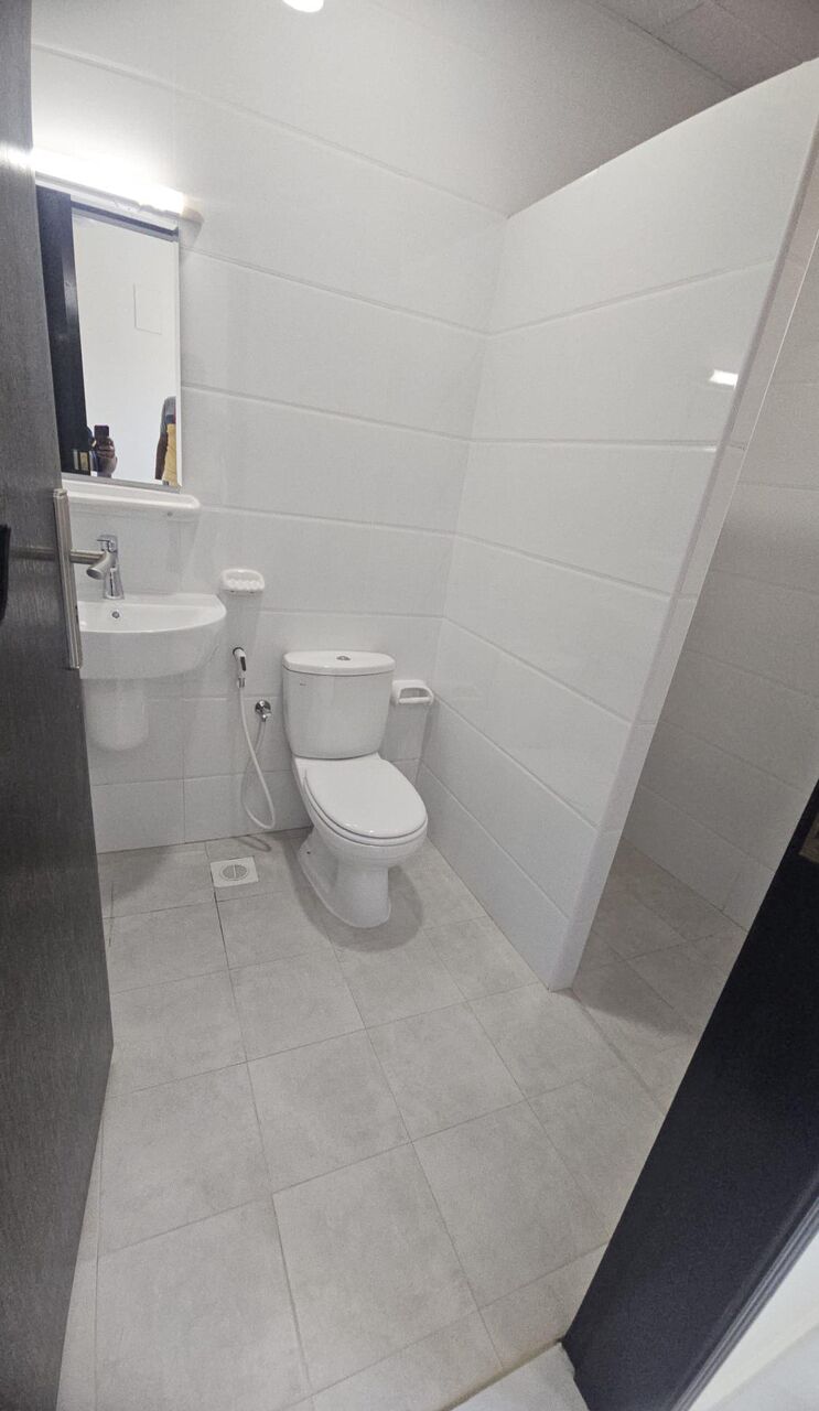 Adliya, Apartments, Flats, Houses & Villas, BHD 180/month,  1 BR,  Brand New 1 Bedroom Unfurnished Flat For Rent Without Ewa