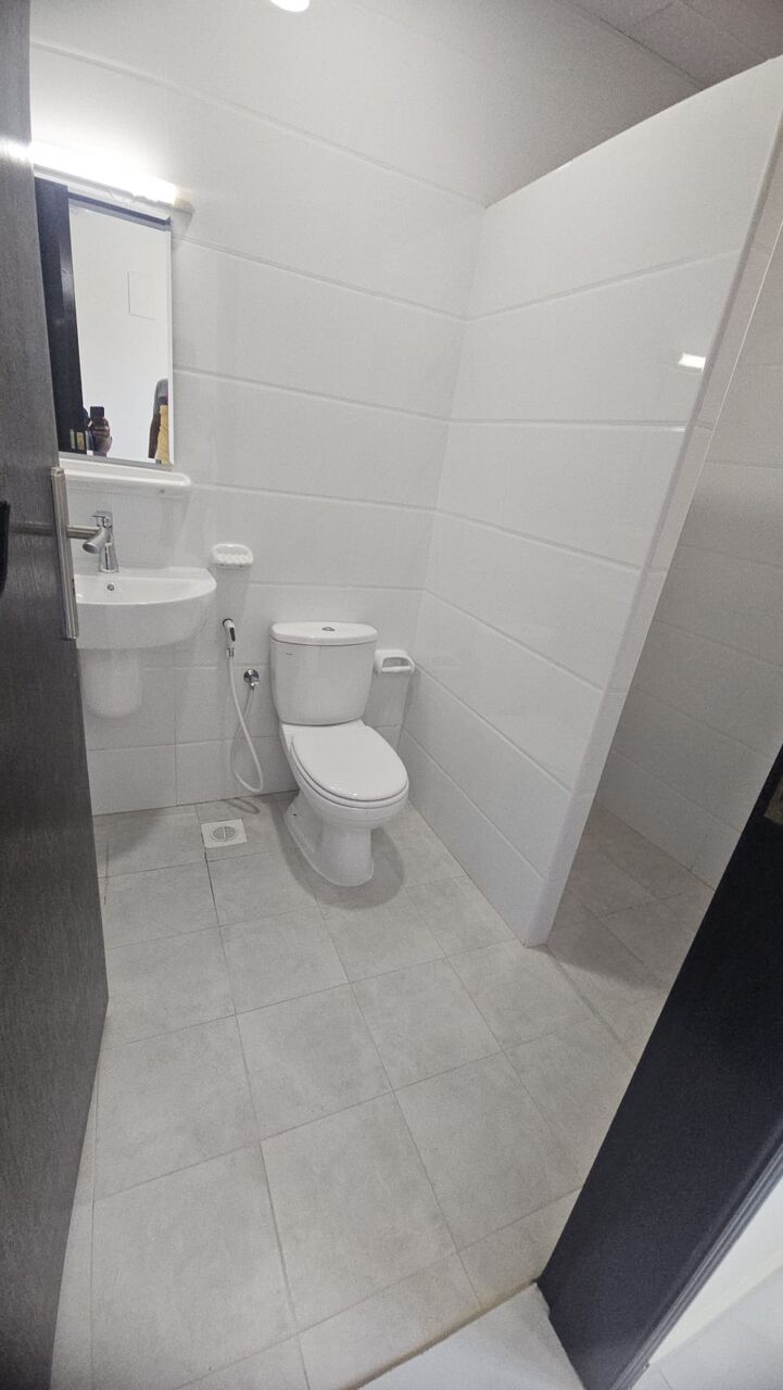 Adliya, Apartments, Flats, Houses & Villas, BHD 180/month,  1 BR,  1 Bedroom Brand New Unfurnished Flat For Rent Without Ewa