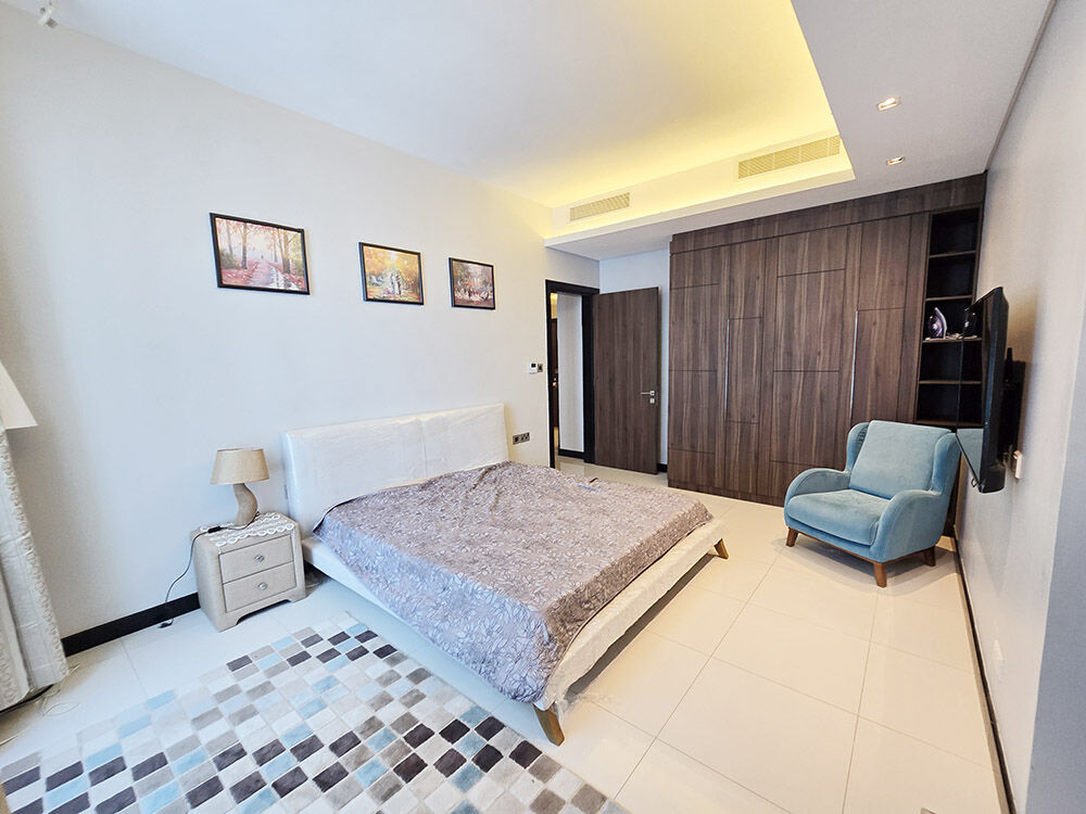 Juffair, Apartments, Flats, Houses & Villas, BHD 550/month,  Furnished,  2 BR,  95 Sq. Meter,  Amazing 2BHK Apartment Prime Building - Sea View