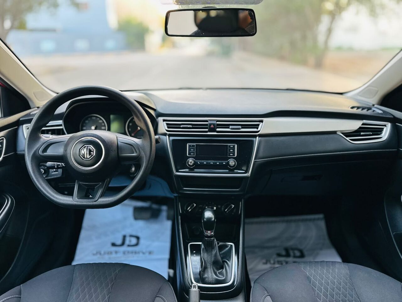 Segaya, Vehicles, Cars & Trucks , BHD 2950,  MG 5,  2023,  Automatic,  82000 KM,  MG5  MODEL WELL MAINTAINED USED SEDAN LOAN AVAILABLE CALL OR WHATSAPP ON 35400768