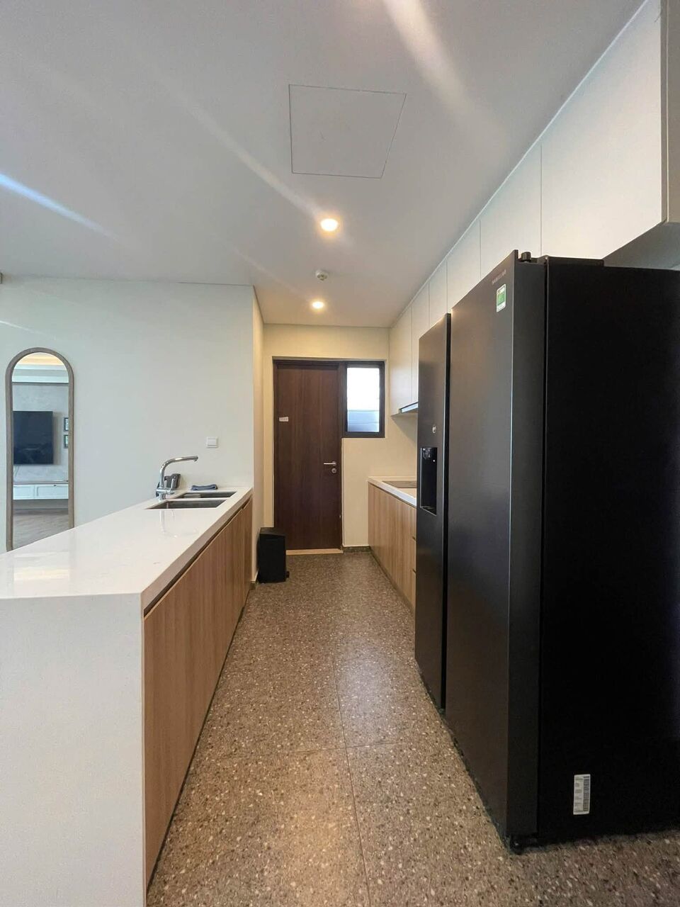 Ho Chi Minh City, Apartments, Flats, Houses & Villas, VND 43000000/month,  Furnished,  110 Sq. Meter,  Modern 3 Bedrooms For Rent At One Verandah District 2