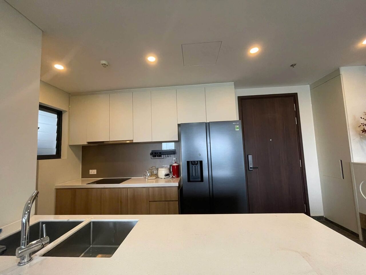 Ho Chi Minh City, Apartments, Flats, Houses & Villas, VND 43000000/month,  Furnished,  110 Sq. Meter,  Modern 3 Bedrooms For Rent At One Verandah District 2