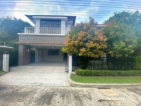 Bangkok, Real Estate For Sale, THB 14200000,  4 BR,  83 Sq. Feet,  Urgent Sale, The Grand Bangna-Wongwaen Village, Ring Road, Call 095-164-2956.