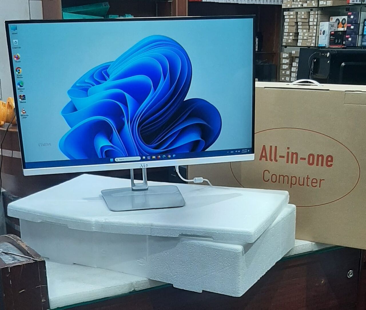 Al Sharafeyah, Computers, SAR 2250,  All In One AIO Core I7 10th Gen Ram DDR4 16gb SSD 512gb Org Win 11 Pro