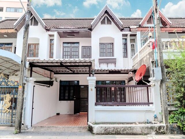 Bangkok, Villas, THB 35000,  25 Sq. Feet,  Townhome For Rent, 2 Floors, 4 Bedrooms, Soi Pracharat Bamphen 20, Huai Khwang, With