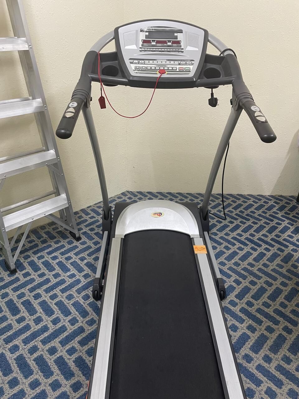 Jubail, Health & Beauty Items, SAR 650,  Multifunction Treadmill